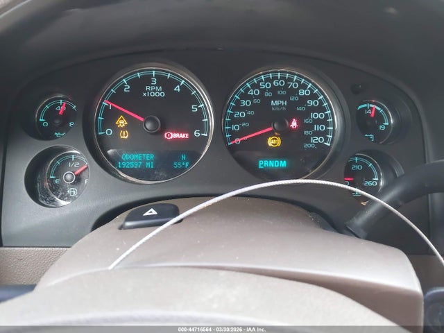 2011 CHEVROLET TAHOE 1GNSKCE02BR201806 Photo 6