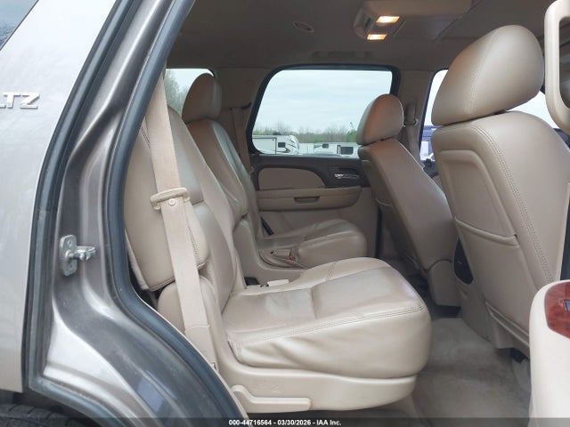 2011 CHEVROLET TAHOE 1GNSKCE02BR201806 Photo 7