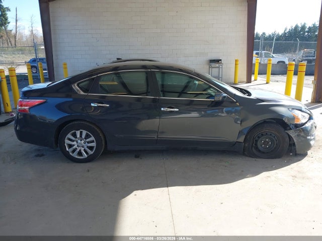 Nissan Altima 2.5 S 2015 1N4AL3AP0FC581263 Image 13