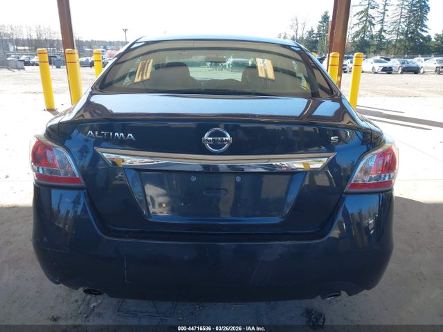 Nissan Altima 2.5 S 2015 1N4AL3AP0FC581263 Image 16