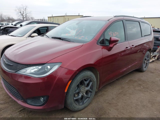 Продажа на аукционе авто 2019 Chrysler Pacifica Limited, vin: 2C4RC1GG9KR706240, номер лота: 44716593