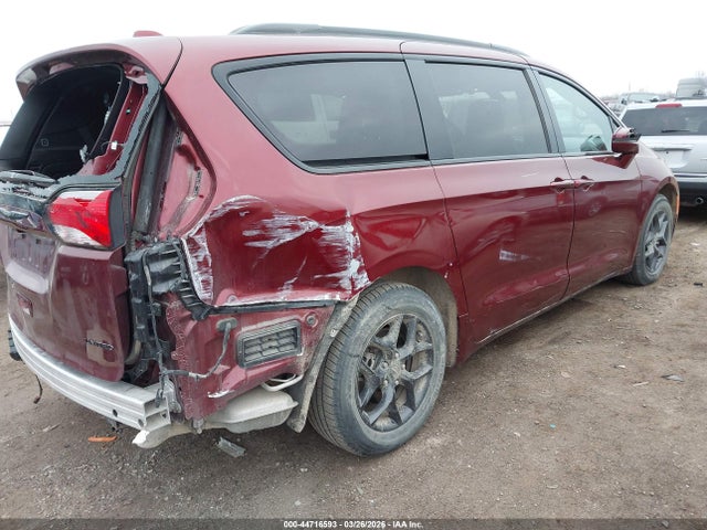 Продажа на аукционе авто 2019 Chrysler Pacifica Limited, vin: 2C4RC1GG9KR706240, номер лота: 44716593