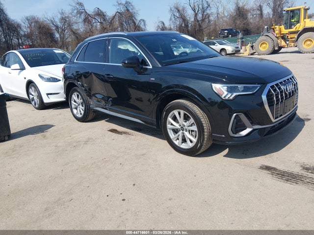 Продажа на аукционе авто 2023 Audi Q3 Premium 45 Tfsi S Line Quattro Tiptronic, vin: WA1DECF35P1142025, номер лота: 44716601