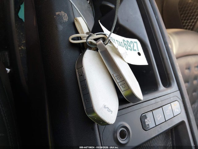 2025 Kia Ev9 Wind მანქანა იყიდება აუქციონზე, vin: 5XYAFFS51SG001718, აუქციონის ნომერი: 44716624