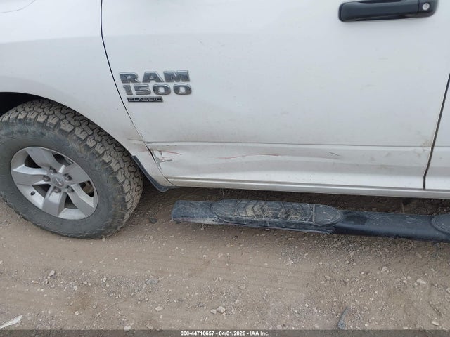 1C6RR7KG7RS130351 RAM 1500 Classic Tradesman 4x4 5&#039;7 Box