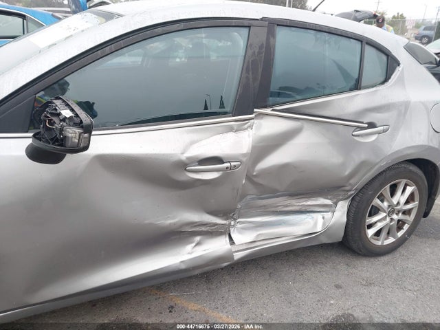 JM1BM1L75F1254950 Mazda Mazda3 I Touring