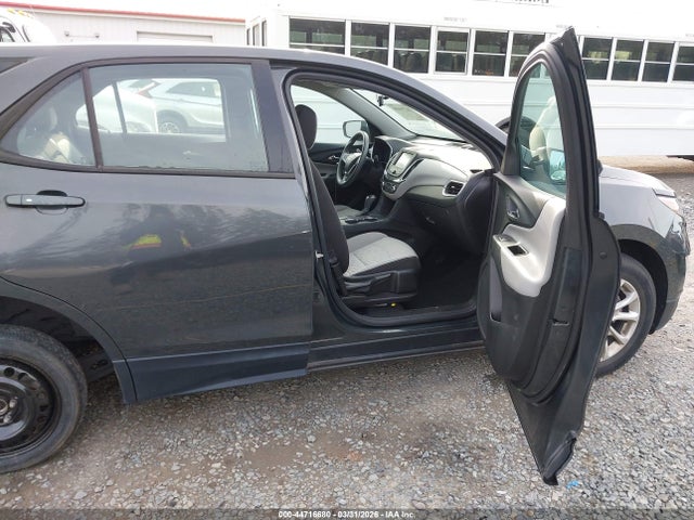 Chevrolet EQUINOX LS 2018 2GNAXREV7J6286969 Image 5