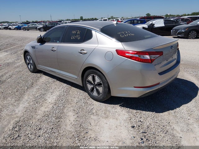 2013 KIA OPTIMA HYBRID KNAGM4ADXD5058232 Photo 2