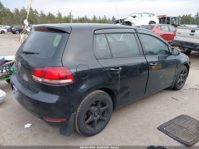 Aukcja sprzedaży 2010 Volkswagen Golf 4-door, vin: WVWDB7AJ6AW414975, numer aukcji: 44716706