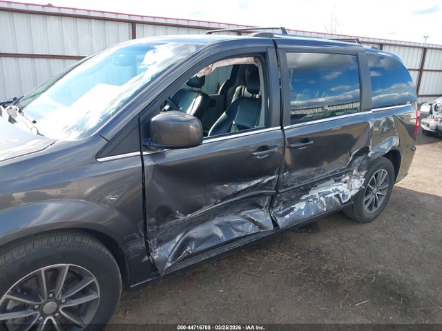 Продаж на аукціоні авто 2017 Dodge Grand Caravan Sxt, vin: 2C4RDGCG1HR629555, номер лоту: 44716708