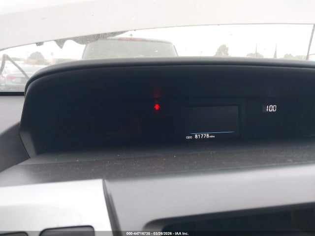 JTDZN3EU3HJ073343 Toyota Prius V Five