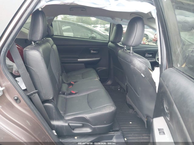 JTDZN3EU3HJ073343 Toyota Prius V Five