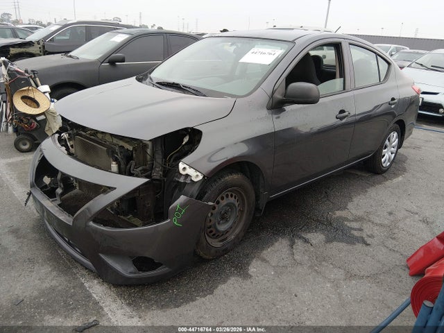 Nissan Versa 1.6 S 2015 3N1CN7AP8FL825401 Image 2