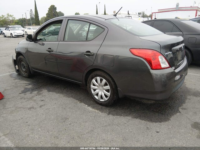 Nissan Versa 1.6 S 2015 3N1CN7AP8FL825401 Image 3