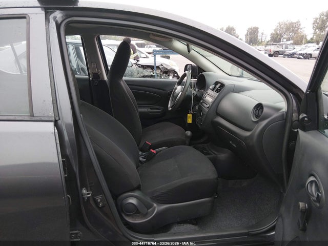 Nissan Versa 1.6 S 2015 3N1CN7AP8FL825401 Image 5