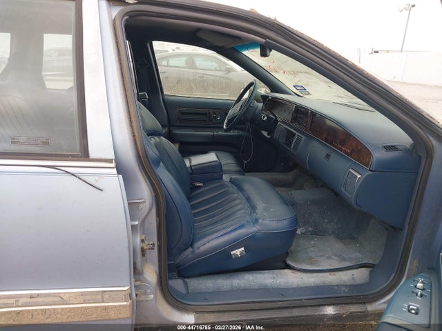 1993 Buick Roadmaster Estate მანქანა იყიდება აუქციონზე, vin: 1G4BR8375PW402783, აუქციონის ნომერი: 44716785