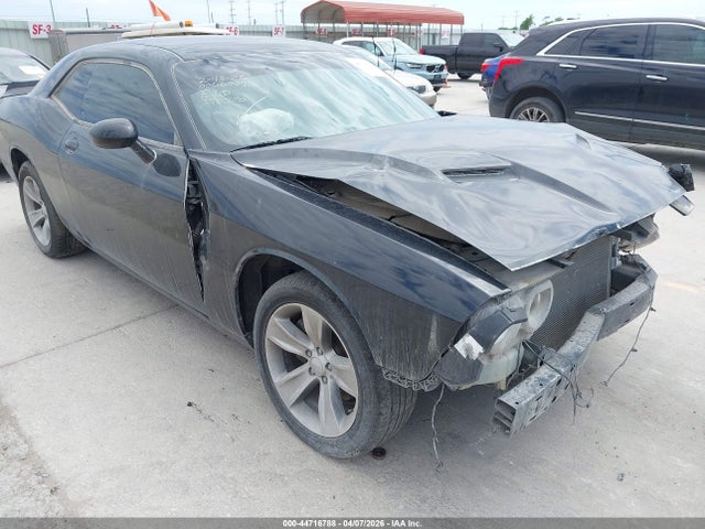 44716788 :رقم المزاد ، 2C3CDZAG5GH296970 vin ، 2016 Dodge Challenger Sxt مزاد بيع
