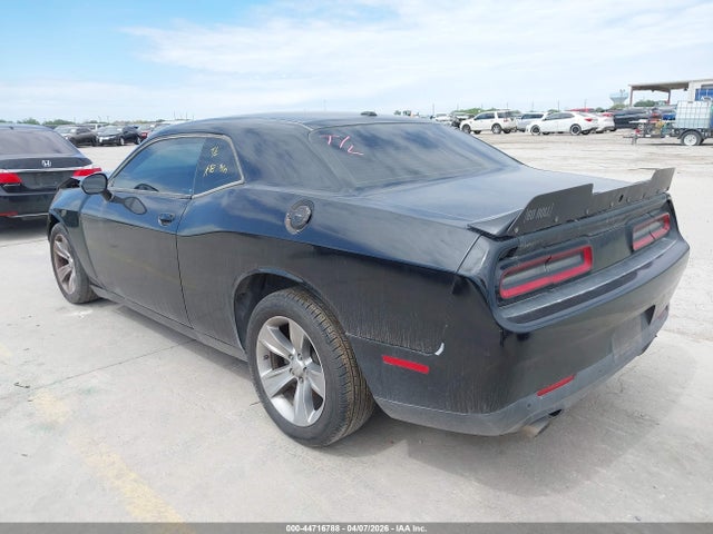 44716788 :رقم المزاد ، 2C3CDZAG5GH296970 vin ، 2016 Dodge Challenger Sxt مزاد بيع