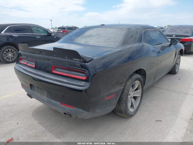 44716788 :رقم المزاد ، 2C3CDZAG5GH296970 vin ، 2016 Dodge Challenger Sxt مزاد بيع