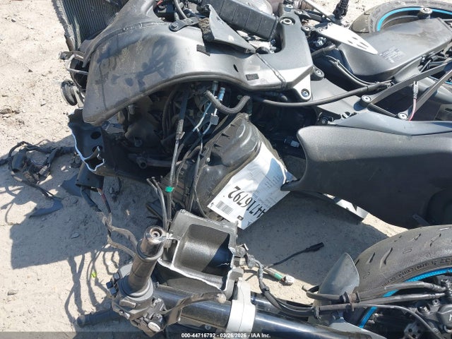 2019 KAWASAKI ZX636 JKBZXJG12KA000575 Photo 8
