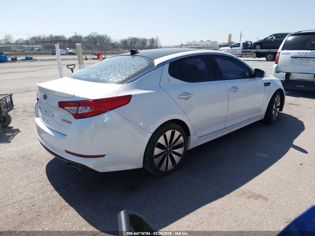 2011 KIA OPTIMA KNAGR4A60B5184843 Photo 3