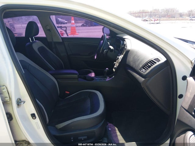 2011 KIA OPTIMA KNAGR4A60B5184843 Photo 4