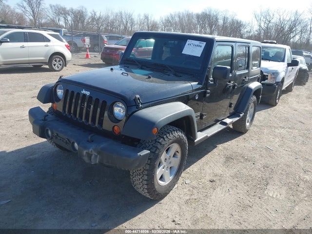 1C4BJWDG6HL515756 Jeep Wrangler Unlimited Sport 4x4