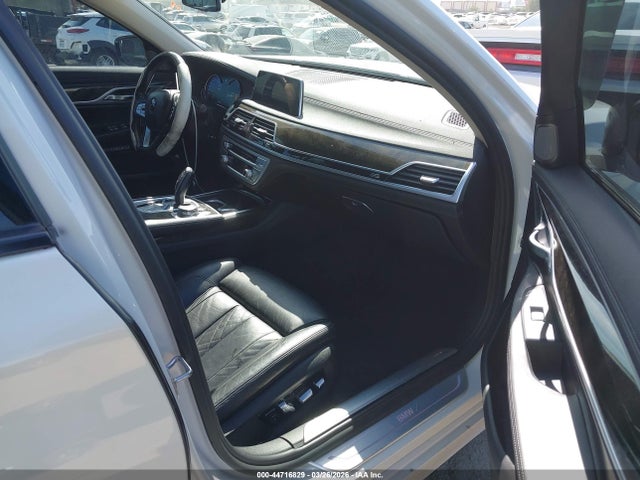 Продажа на аукционе авто 2018 Bmw 750i, vin: WBA7F0C52JGM22846, номер лота: 44716829