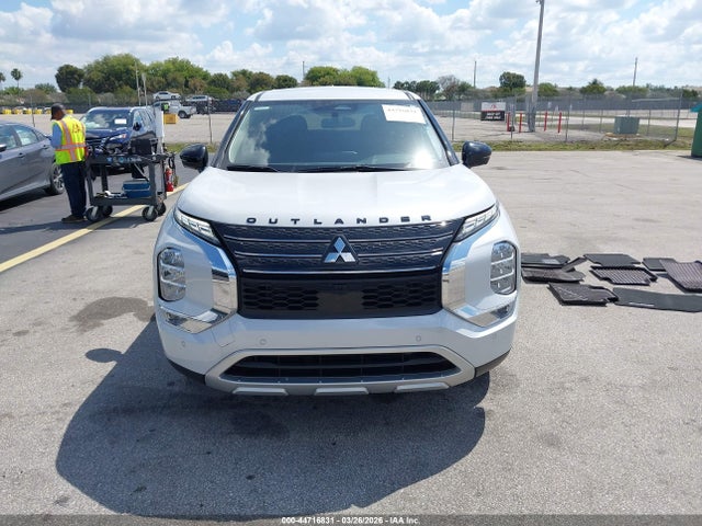 Продаж на аукціоні авто 2024 Mitsubishi Outlander Se 2.5 2wd, vin: JA4J3VA82RZ044694, номер лоту: 44716831