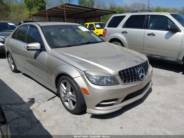 2011 MERCEDES-BENZ C 300 WDDGF5EB9BF632442