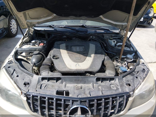 2011 MERCEDES-BENZ C 300 WDDGF5EB9BF632442 Photo 9