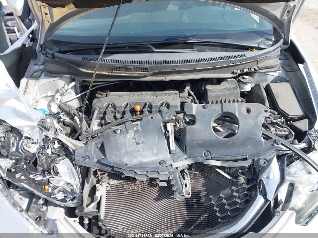 19XFB2F52EE032112 Honda Civic Lx