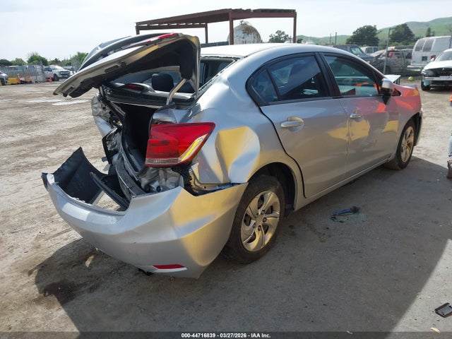 19XFB2F52EE032112 Honda Civic Lx