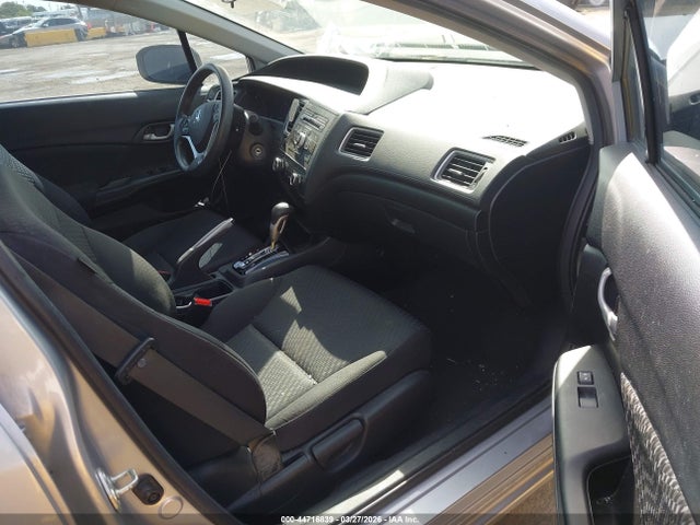 19XFB2F52EE032112 Honda Civic Lx