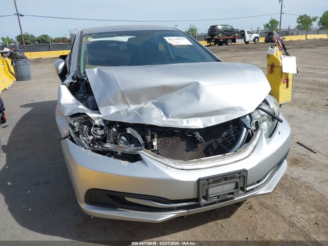 19XFB2F52EE032112 Honda Civic Lx