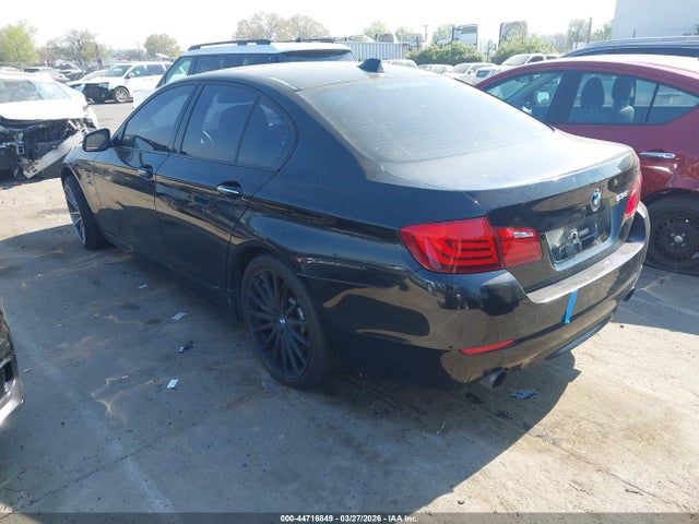 2012 BMW 535I WBAFU7C53CDU63551 Photo 2