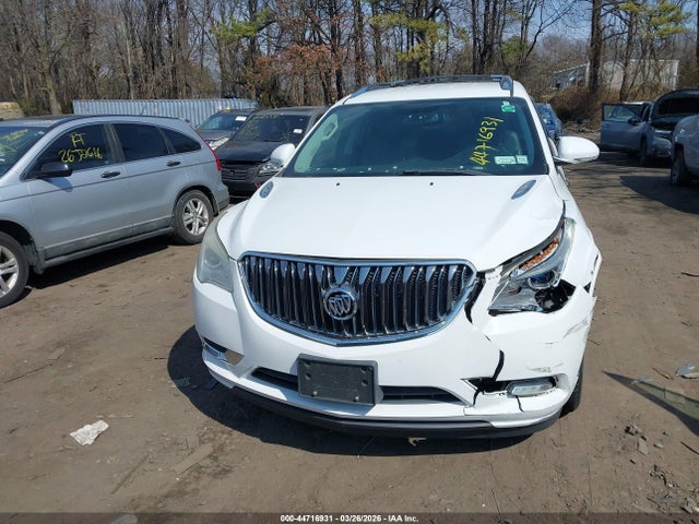 2016 Buick Enclave Leather მანქანა იყიდება აუქციონზე, vin: 5GAKVBKD1GJ105514, აუქციონის ნომერი: 44716931