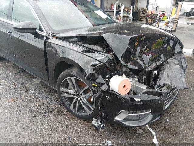 Aukcja sprzedaży 2023 Audi A6 Premium 45 Tfsi Quattro S Tronic, vin: WAUD3BF22PN023433, numer aukcji: 44716940