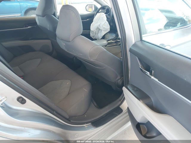 Toyota CAMRY LE 2022 4T1C11AK3NU664014 Image 8