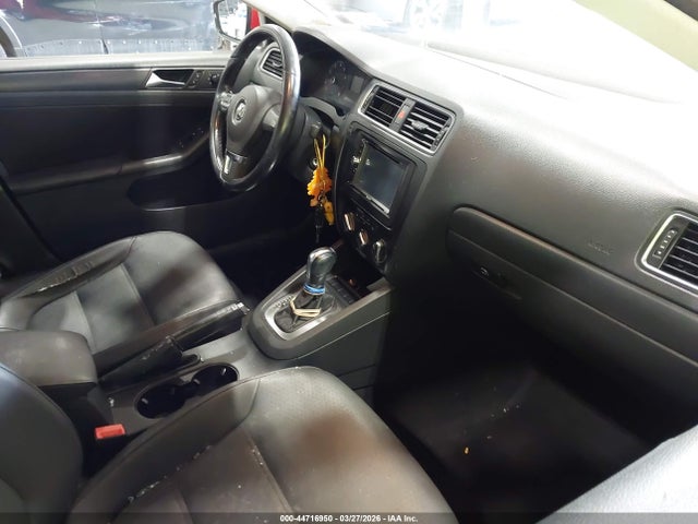 2011 Volkswagen Jetta 2.5l Se მანქანა იყიდება აუქციონზე, vin: 3VWDZ7AJXBM387497, აუქციონის ნომერი: 44716950