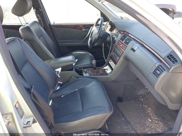 Продаж на аукціоні авто 2001 Mercedes-benz E 320, vin: WDBJF65J51B380075, номер лоту: 44716975