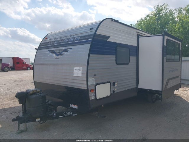 Prime Time Travel Trailer 2022 5ZT2AVNBXNB933007 Image 16