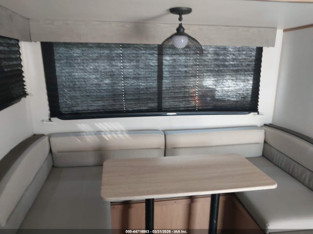 Prime Time Travel Trailer 2022 5ZT2AVNBXNB933007 Image 14