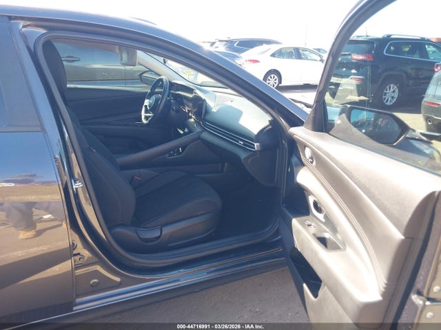 Hyundai ELANTRA SEL 2023 5NPLS4AG8PH086455 Image 5