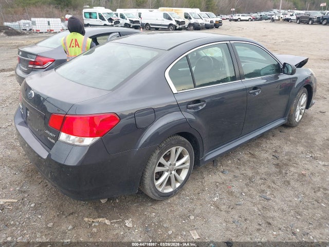 44716997 :رقم المزاد ، 4S3BMBC69D3011852 vin ، 2013 Subaru Legacy 2.5i Premium مزاد بيع