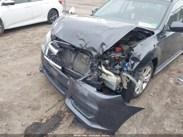 44716997 :رقم المزاد ، 4S3BMBC69D3011852 vin ، 2013 Subaru Legacy 2.5i Premium مزاد بيع