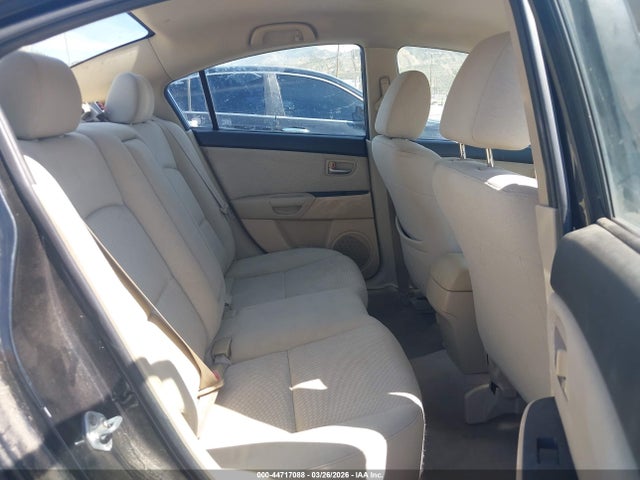 2007 Mazda Mazda3 I მანქანა იყიდება აუქციონზე, vin: JM1BK12F271633632, აუქციონის ნომერი: 44717088