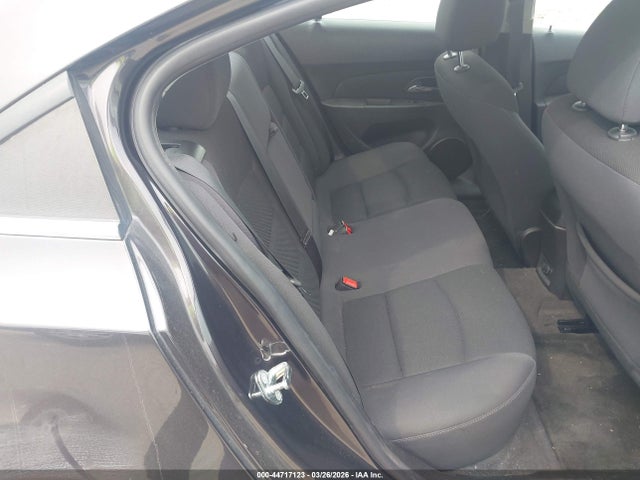 1G1PC5SB5F7198231 Chevrolet Cruze 1lt Auto
