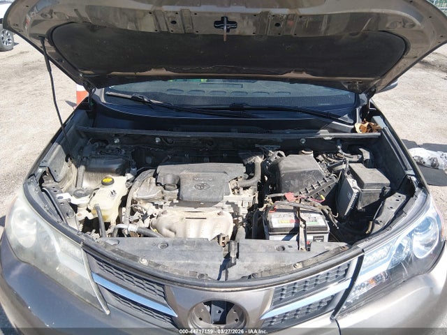 2T3RFREV1EW139829 Toyota Rav4 Xle