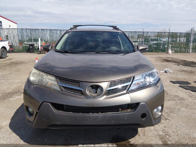 2T3RFREV1EW139829 Toyota Rav4 Xle